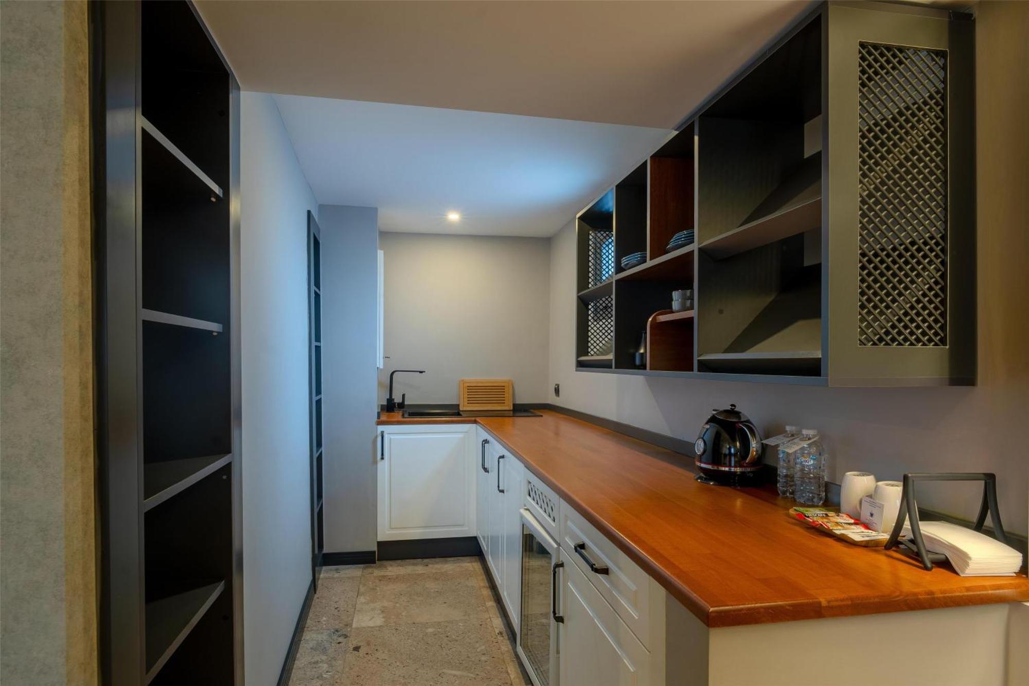 Bw 4* İzmir